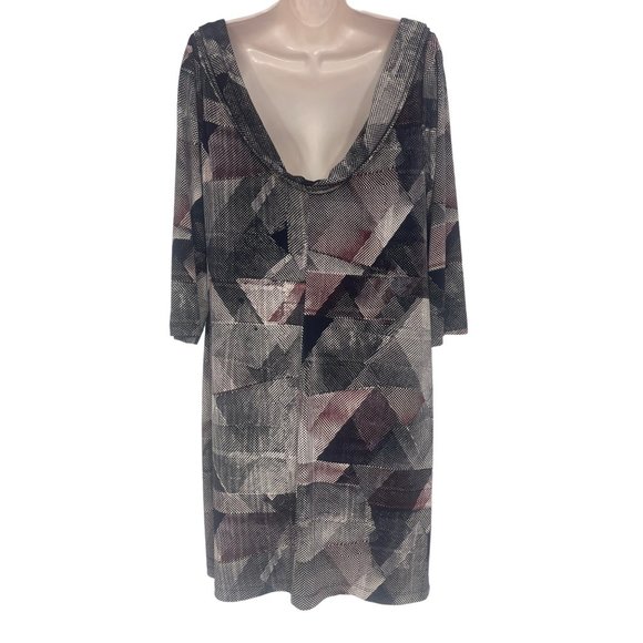 Size 14W 1X ILLUSION PRINT‎ SCOOP BACK SHIFT DRESS Special Occasion PLUS SIZE - Picture 2 of 3